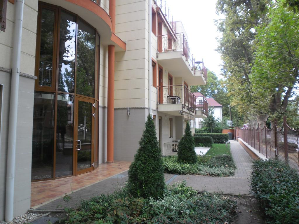 Sunny Apartman Siofok Room photo