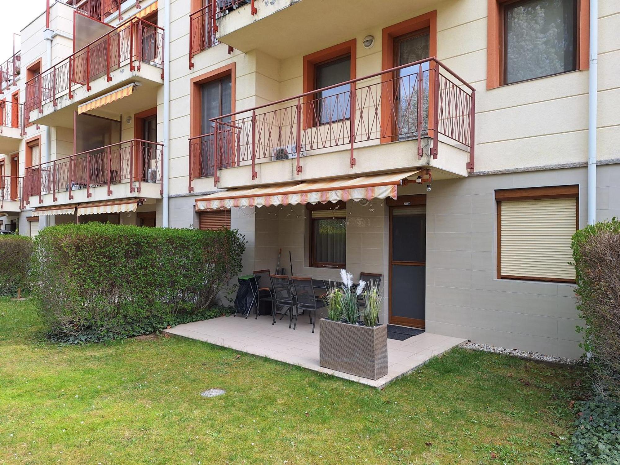 Sunny Apartman Siofok Exterior photo